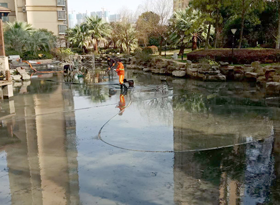 武宁景观池淤泥清理